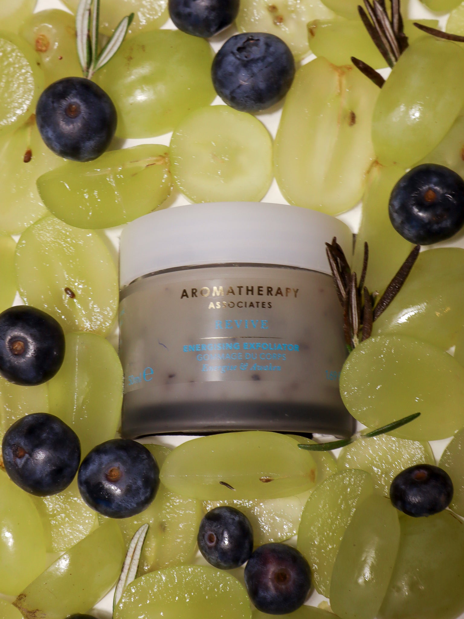 Aromatherapy Associates Revive Energising Exfoliator